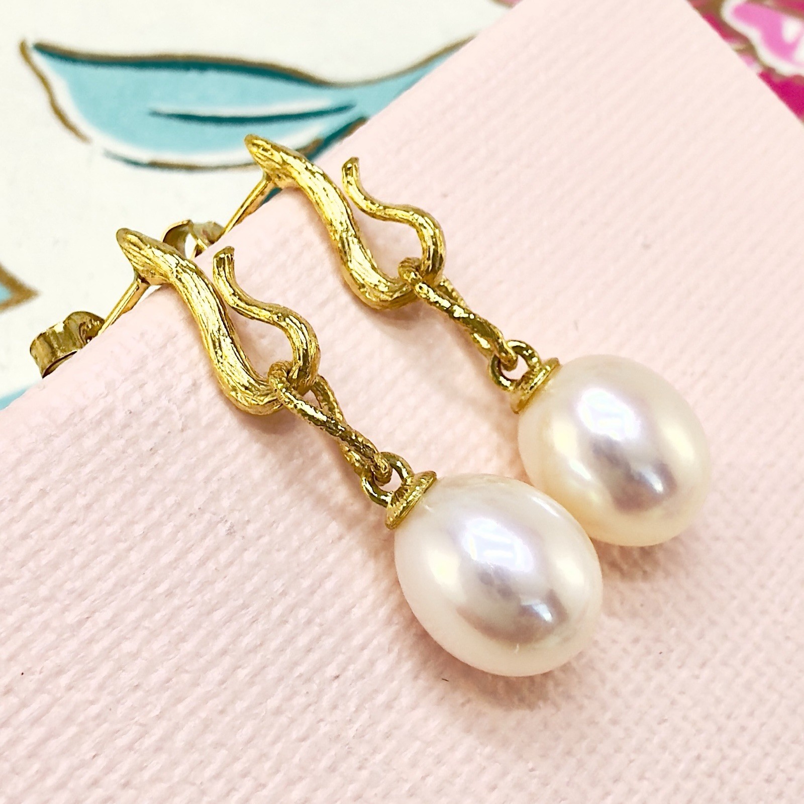 14k Yellow Gold Genuine Pearl Dangle Modernist Earrings, New - Picture 3 of 11