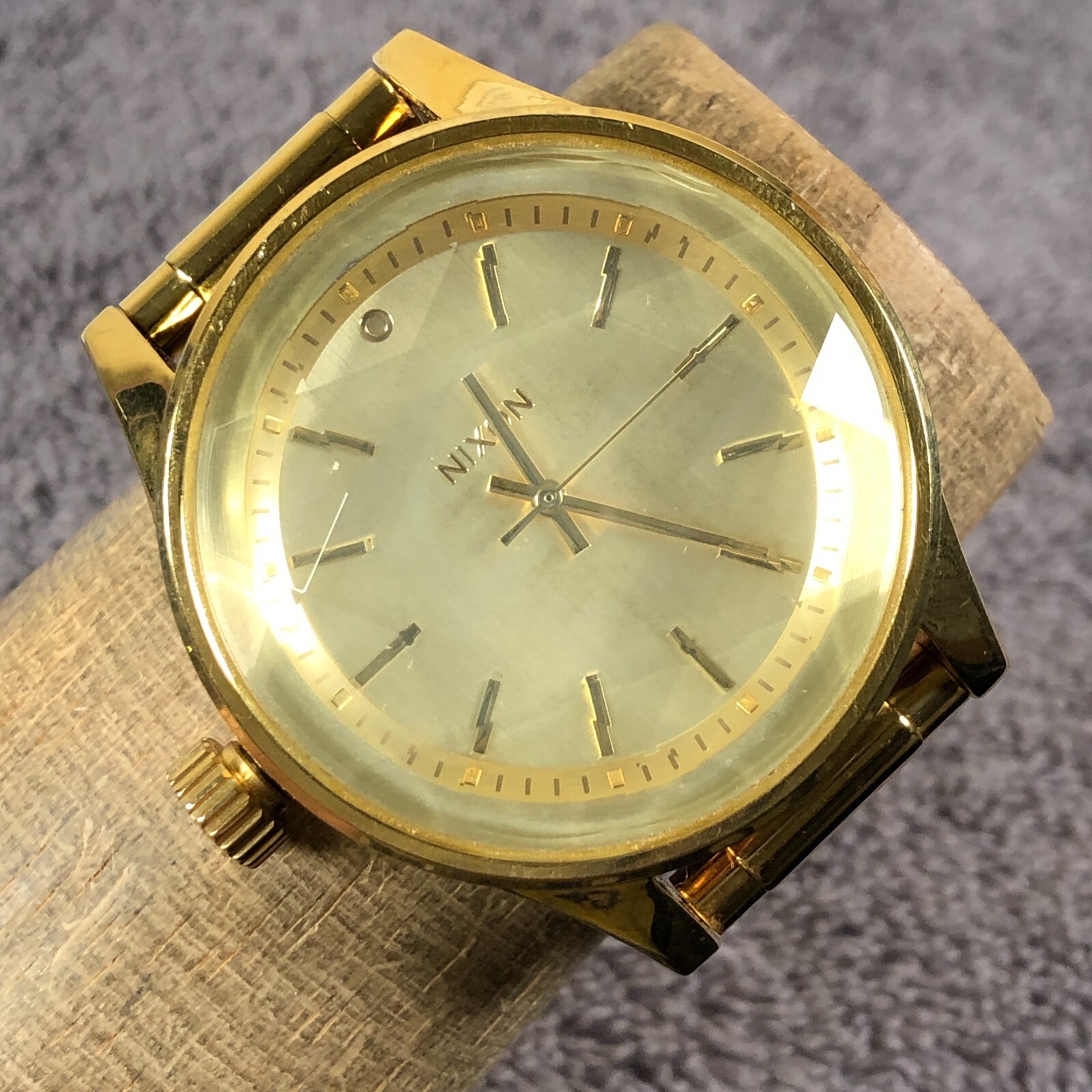 NIXON 腕時計　FACET 38 GOLD/BLACK Nixon Facet Watch - Clothing in Gold Black | Buckle