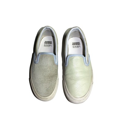 vans vault slip on sizing