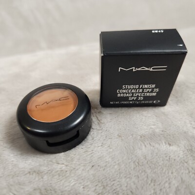 MAC Studio Finish Concealer SPF 35 .24oz 7g Broad Spectrum NW43 - New with Box