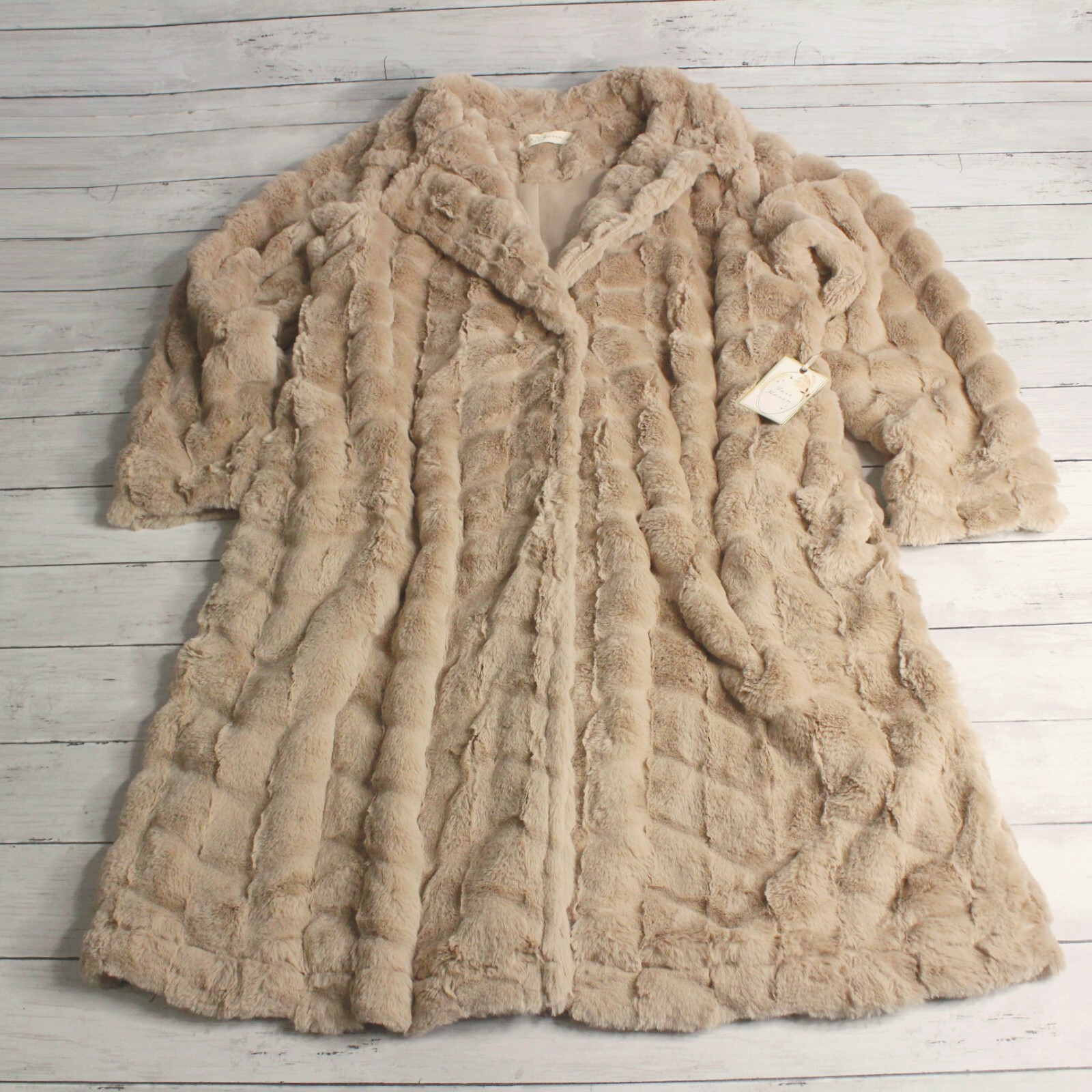 Winter Love Faux Fur Coat - beige Mサイズ 新作モデル 【New color】Winter Love Faux Fur Coat ジャケット