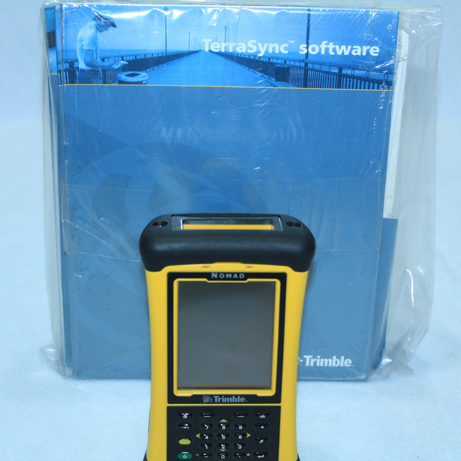 NEW TRIMBLE NOMAD 800LC MOBILE DATALOGGER GPS BT WLAN w SOFTWARE & MANUALS