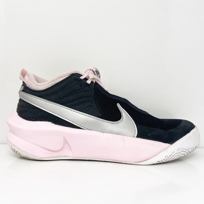 

Nike Boys Team Hustle D 10 CW6735-003 Черные кроссовки для бега, размер 7 лет, Черный, Team Hustle D 10