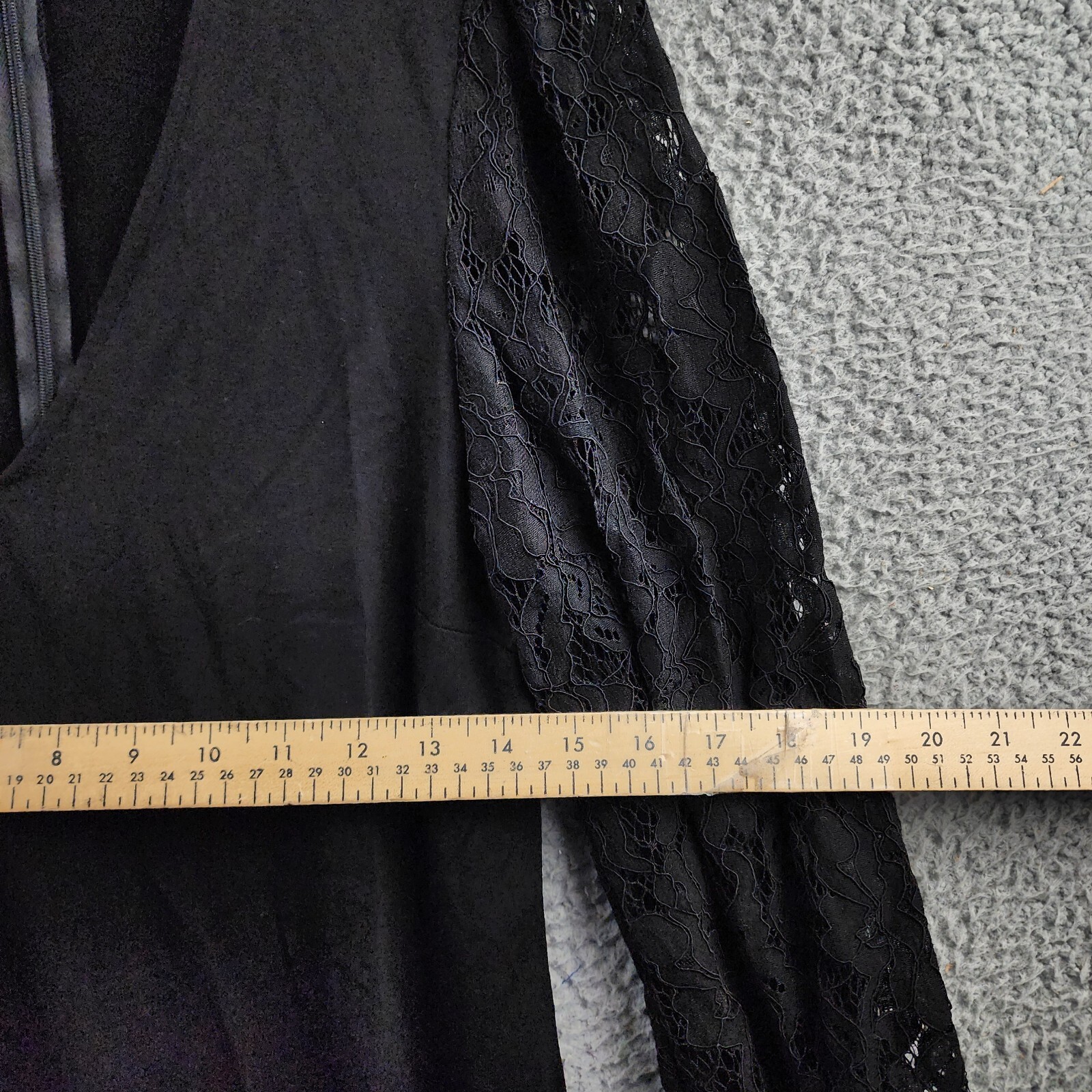 Karen Kane Lace Sleeve V-Neck Dress Women's Medium Black Long Sleeve Back Zip - Picture 5 of 13