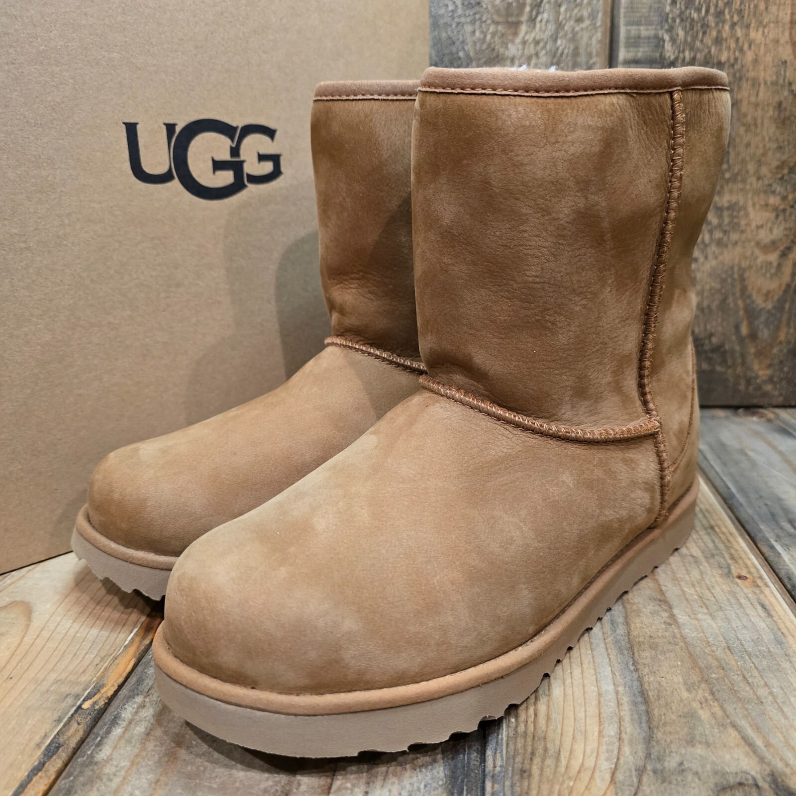 新品　未使用　UGG CLASSIC WEATHER MINI 24cm 茶 UGG Classic Weather Mini - Boot