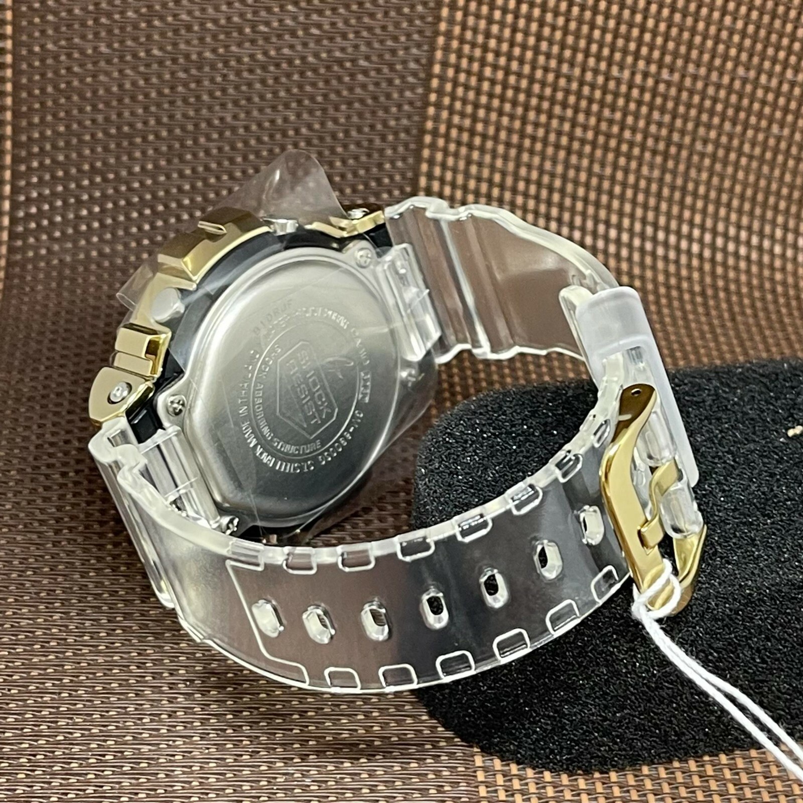 Pre-owned Casio G-shock Gm-6900sg-9d Gold Metal Cover Semi-transparent Digital Men's Watch