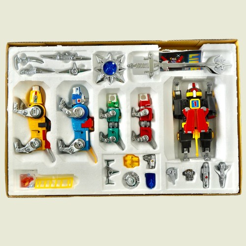 Lionbot 1980 Chogokin Die-cast Metal 5-in-1 Golion Robot Set (Taiwan Version)
