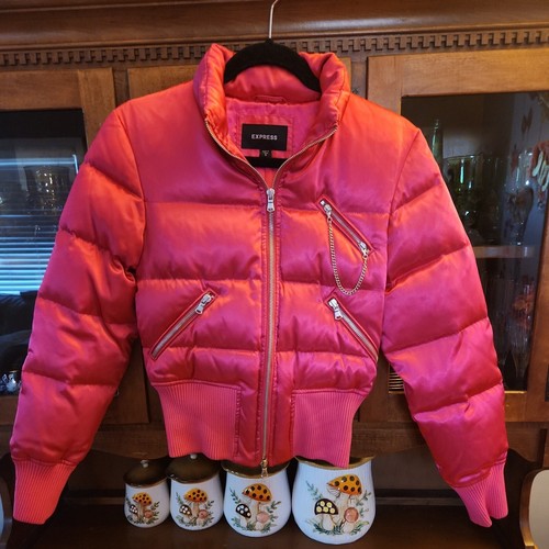 Vintage Express Women's Full Zip Ski Puffer Jacket Hot Pink Vintage Express Women's Full Zip Ski Puffer Jacket Hot Pink