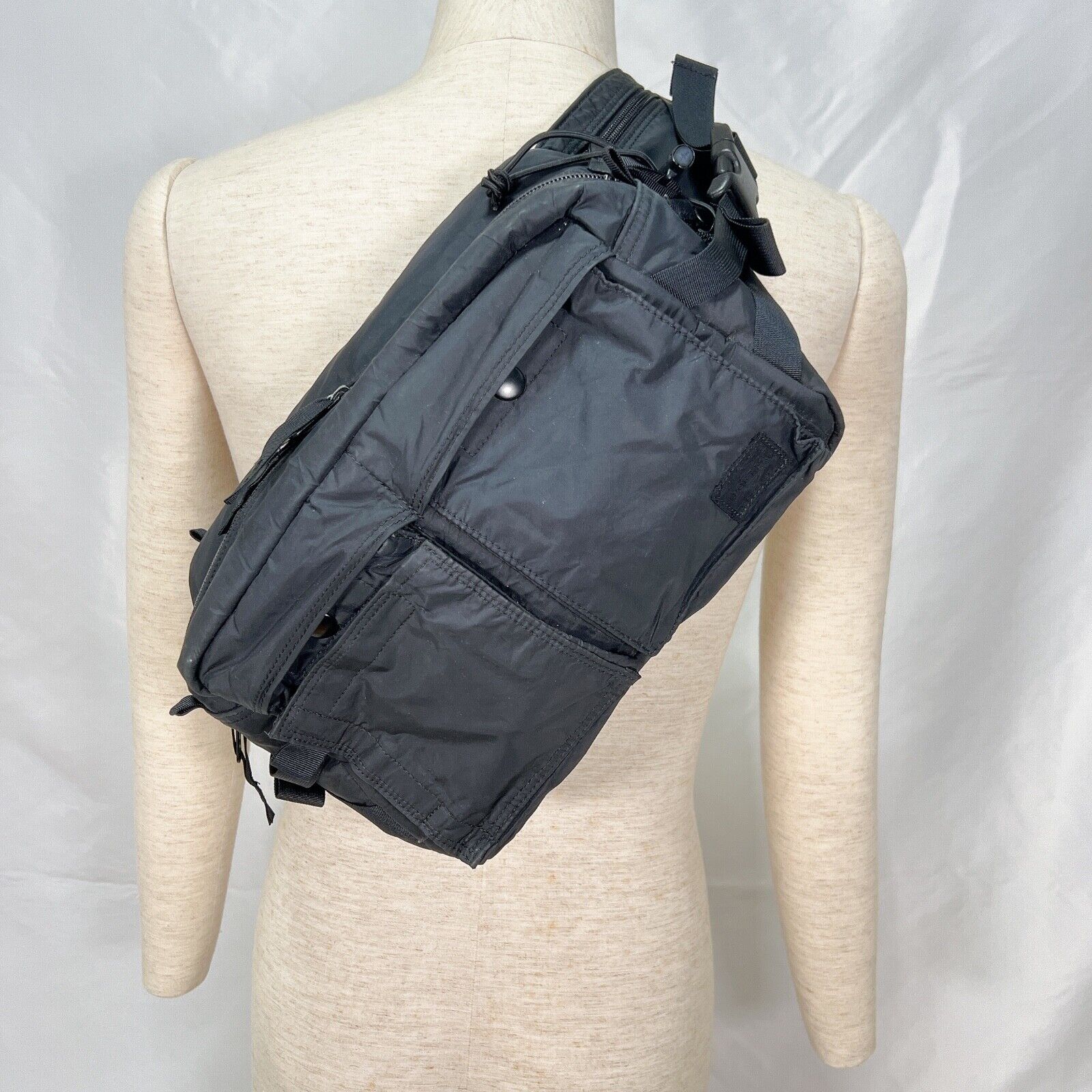 HEAD PORTER BLACK BEAUTY Waist Bag Shoulder bag Discontinued HEAD PORTER BLACK BEAUTY Waist Bag Shoulder bag Discontinued