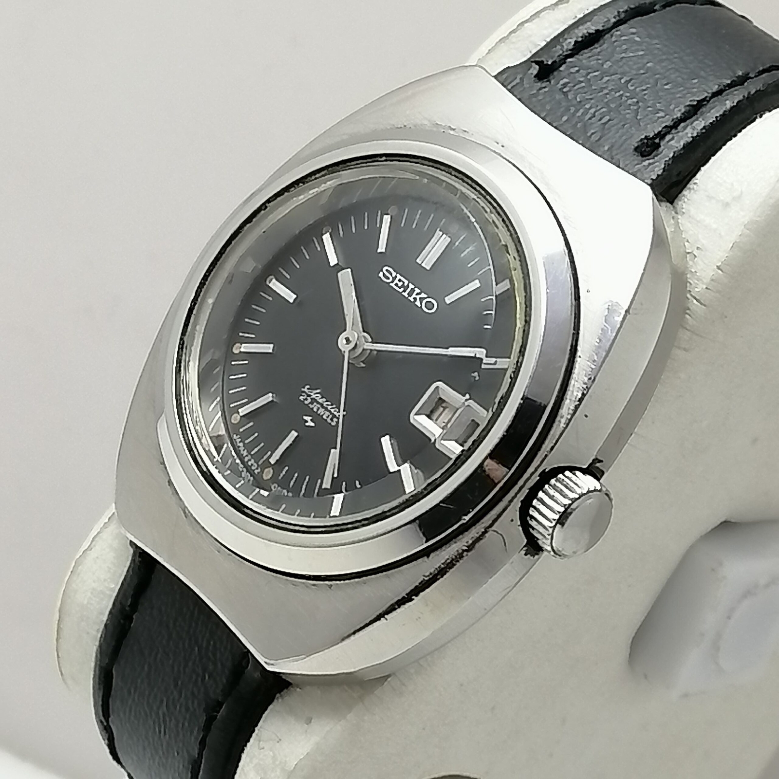 Seiko Special 2202-0090 Manual Winding Vintage Women's Watch