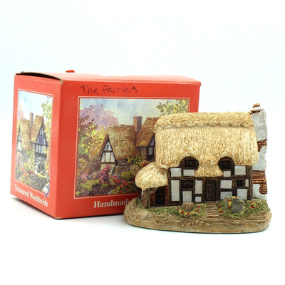 Lilliput Lane  The Farriers 1985 Retired Boxed
