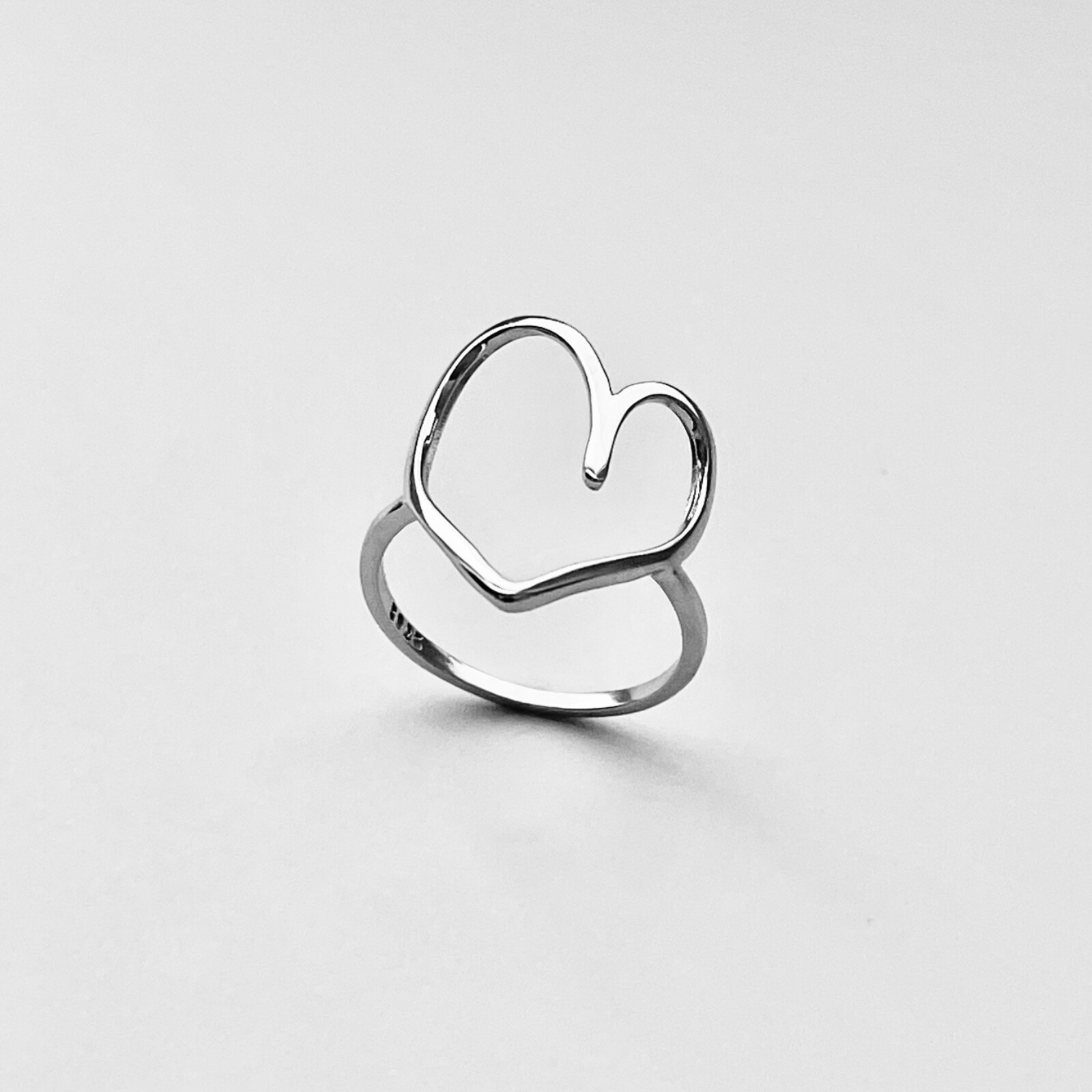Big Heart ring 13号　【美品】 Sterling Silver Big Open Heart Ring, Delicate Ring, Silver