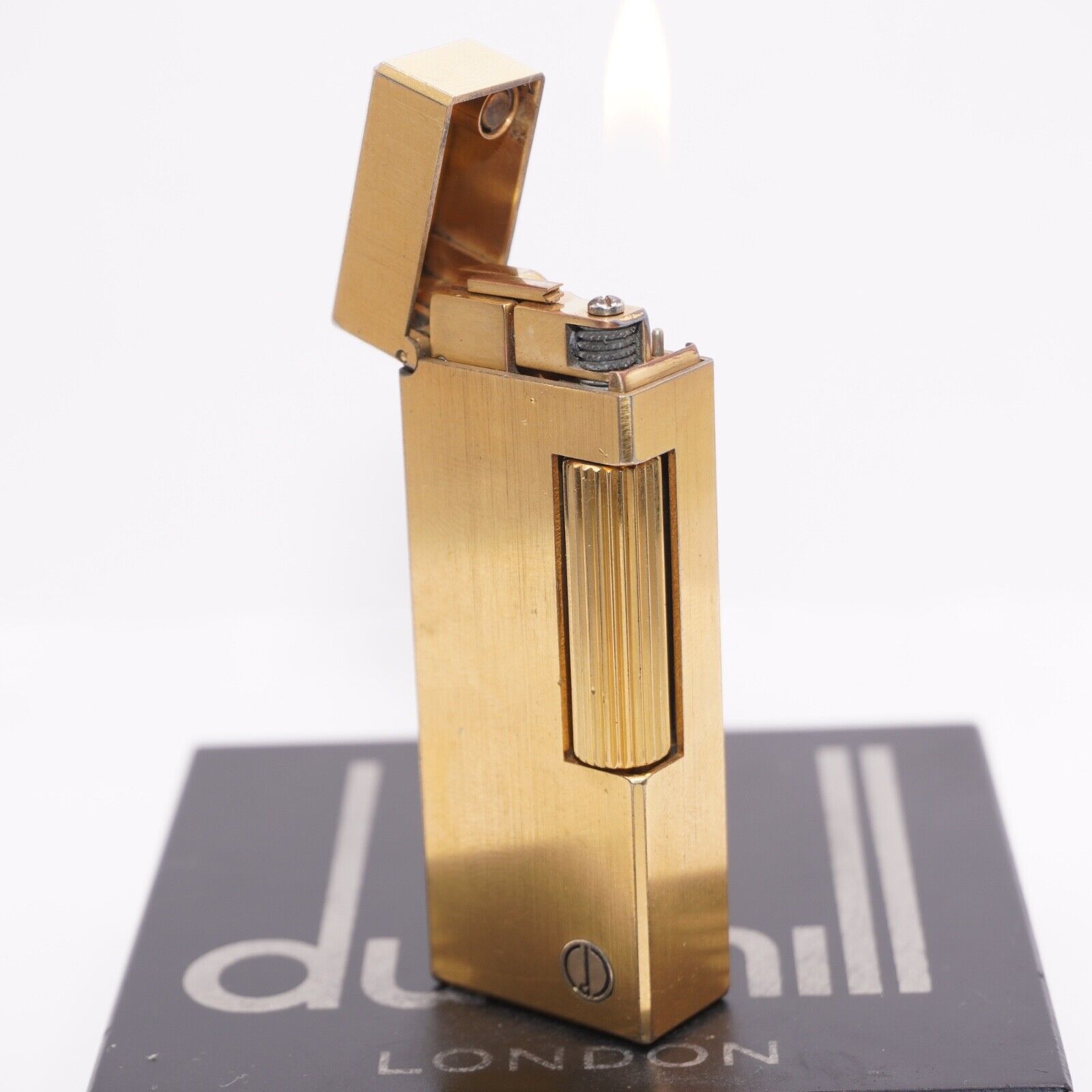 Rare Dunhill Lighter Brushed Gold Color_Ultrasonically Rare Dunhill Lighter Brushed Gold Color_Ultrasonically