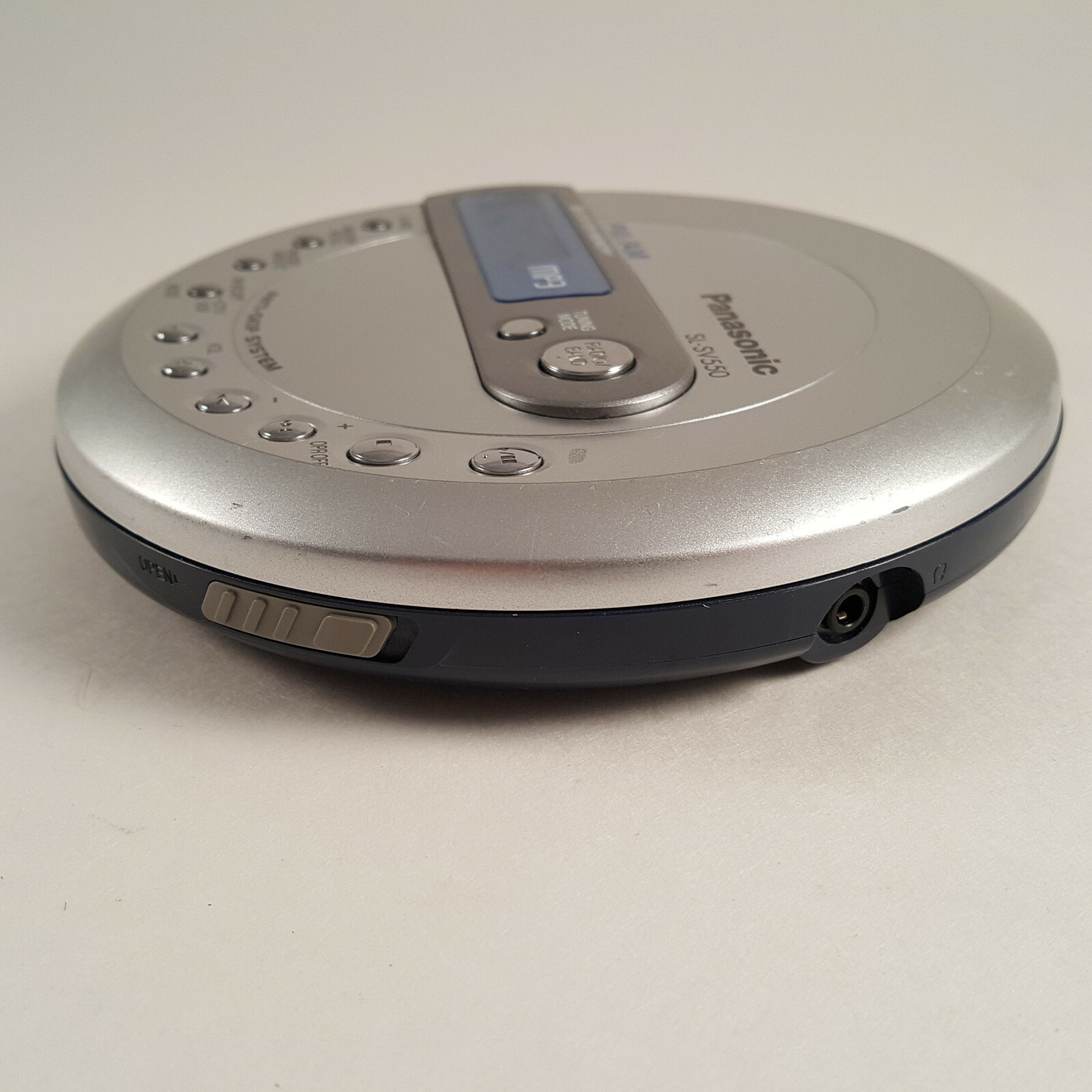 Panasonic SL-SV550 Portable MP3 CD Player FM/AM Radio Anti-Skip TESTED FREE SHIP