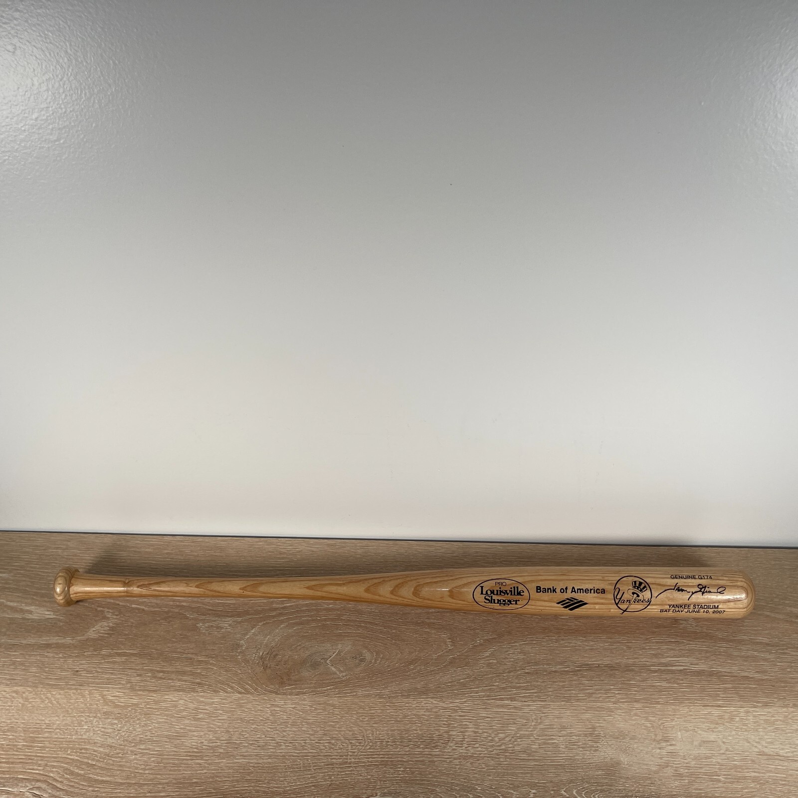 Louisville Slugger Neutron JSBB バット Louisville Slugger Neutron JSBB バット Louisville Solo JBB
