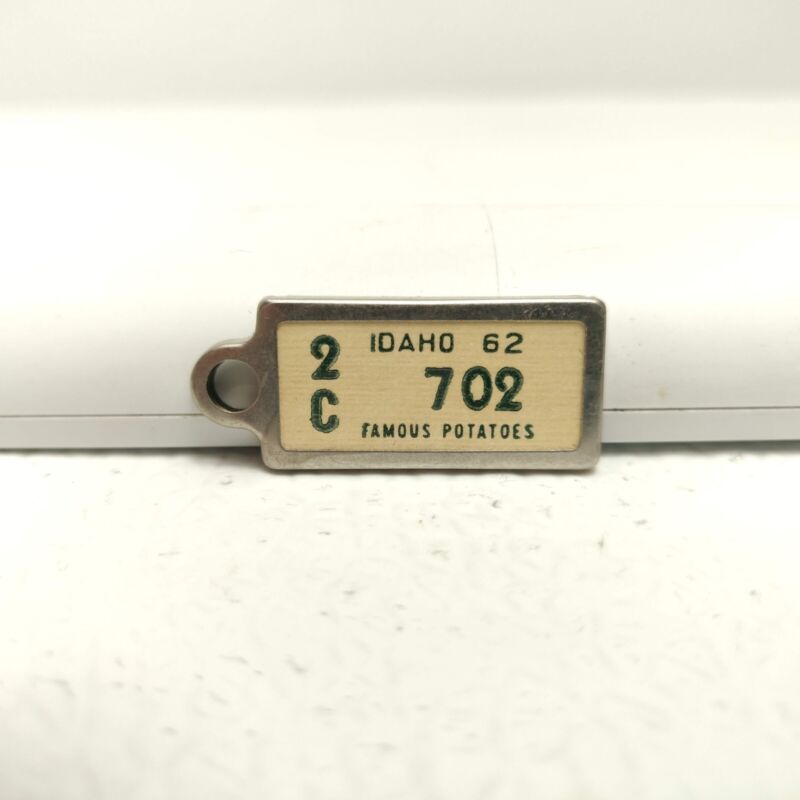 RARE VTG Disabled Veterans Mini License Plate Key Chain Ring Tag IDAHO 1962