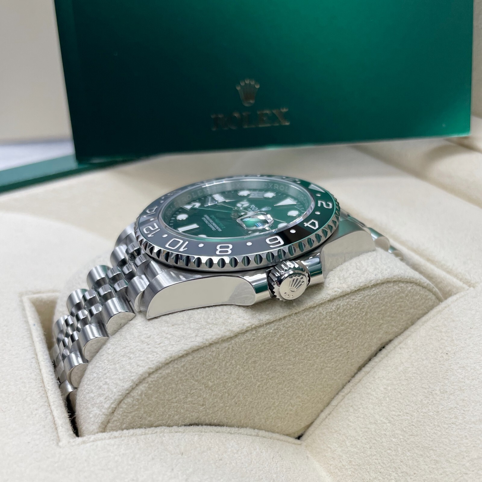 Pre-owned Rolex Gmt-master Ii 126710grnr Black Bruce Wayne Stainless Steel Jubilee Bracelet