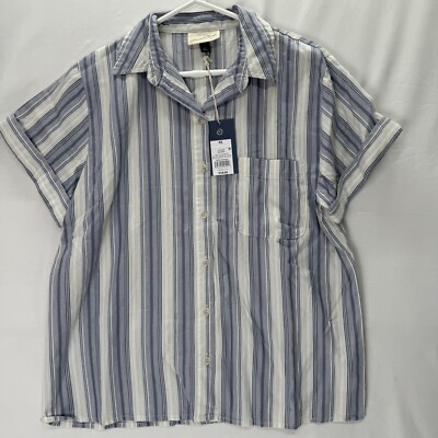 Universal Thread Top Womens XS Short Sleeve Button Up Shirt Blue-Gray New W Tags