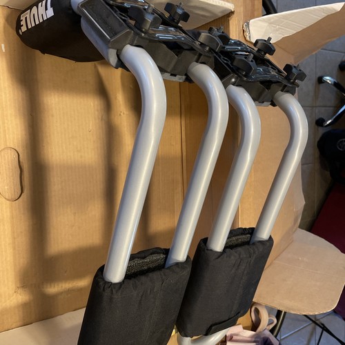 2 x THULE Hull-A-Port 835XT Rooftop Kayak Carrier Padded Hardware J Shaped EUC!