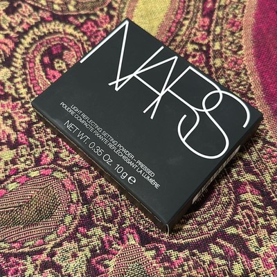 NARS Light Reflecting Pressed Translucent Powder 10g NEW With Compact Makeup Art