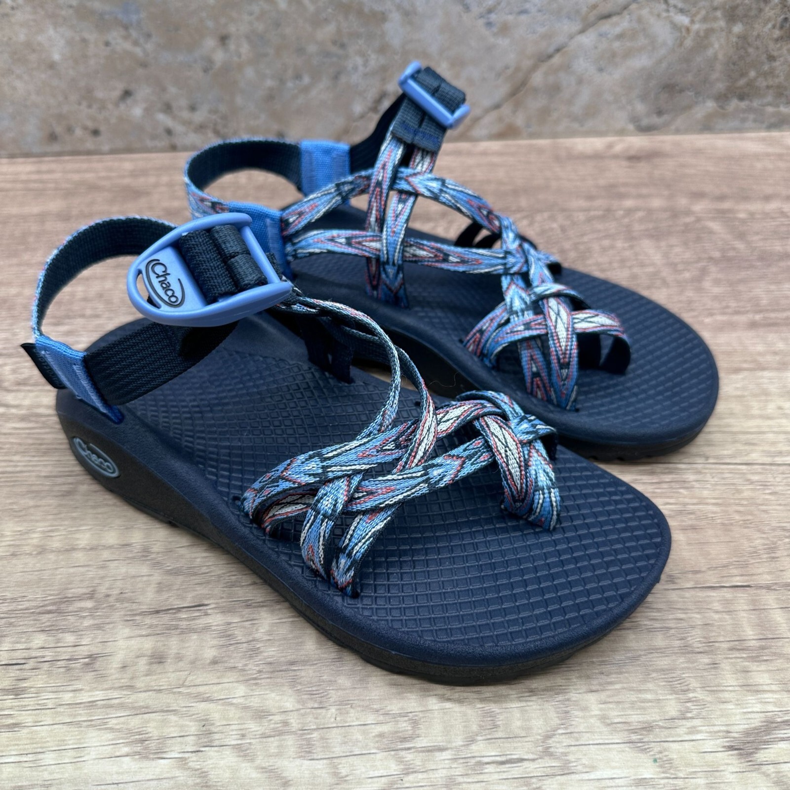 chacoです。 Chaco Sandals Womens Size 5 Blue Strappy ZX Cloud Adjustable