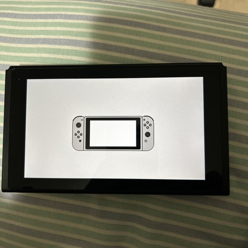 Amazon.com: Nintendo Switch V2 32GB Game Console - Black