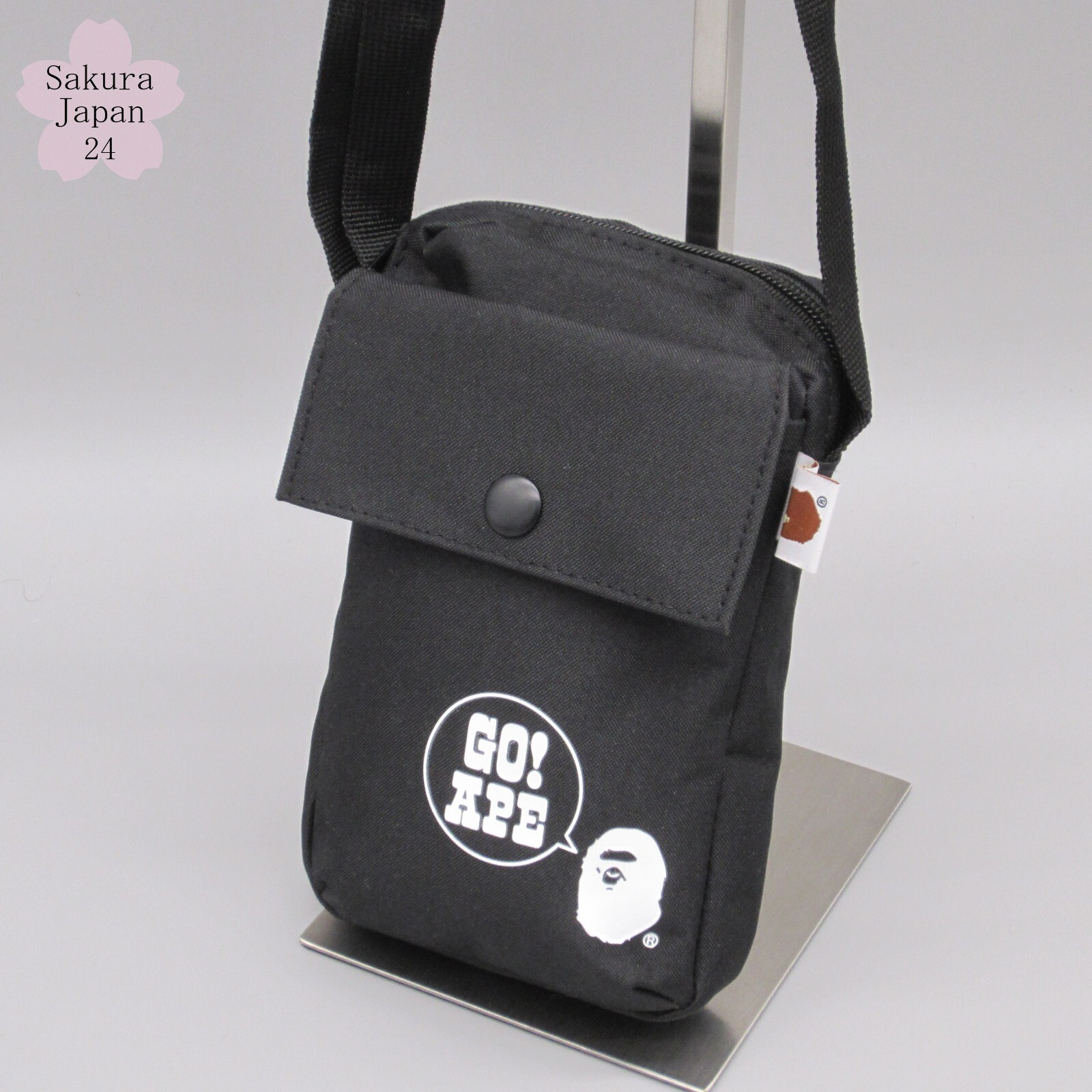 【桜】Bape ブラック バックパック　ベイプ BAPE A Bathing Ape Shoulder Bag Camo Green 2021 AW & Black