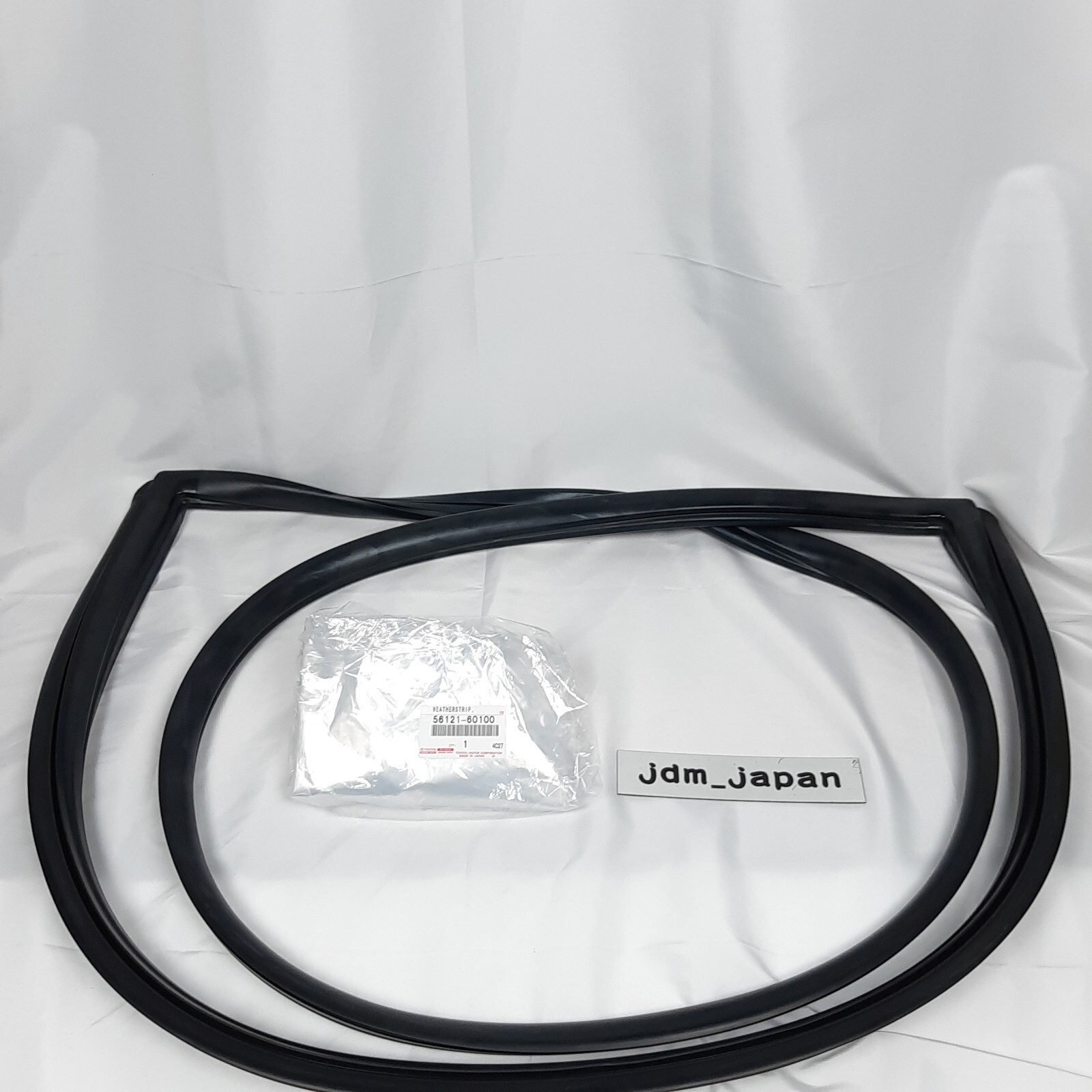 ◆ゆっち◆ Windshield Weatherstrip with Key for '65 to '74 Land Cruiser