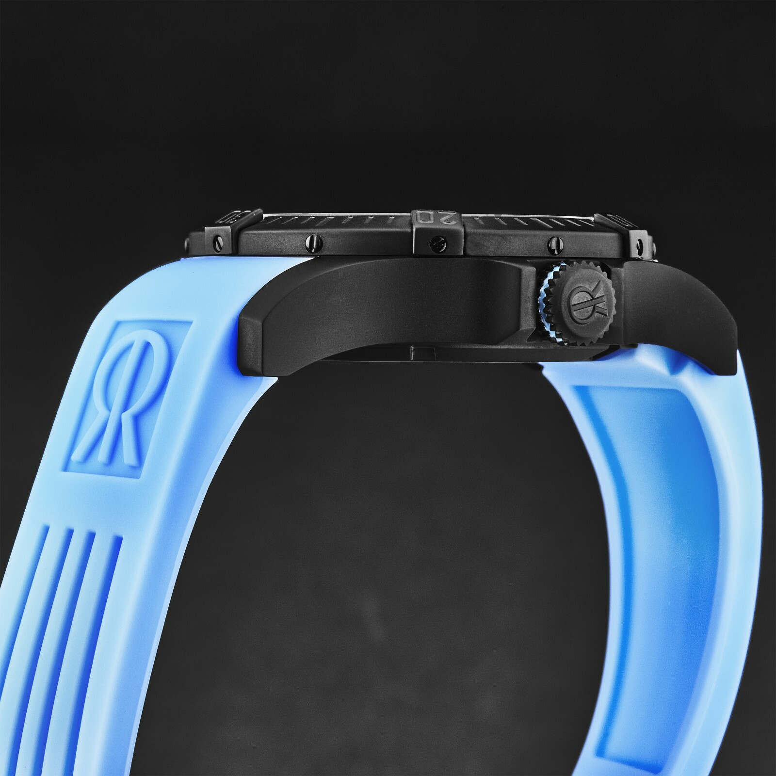 Pre-owned Revue Thommen Mens Air Speed Black Dial Blue Rubber Strap Automatic 16070.4775