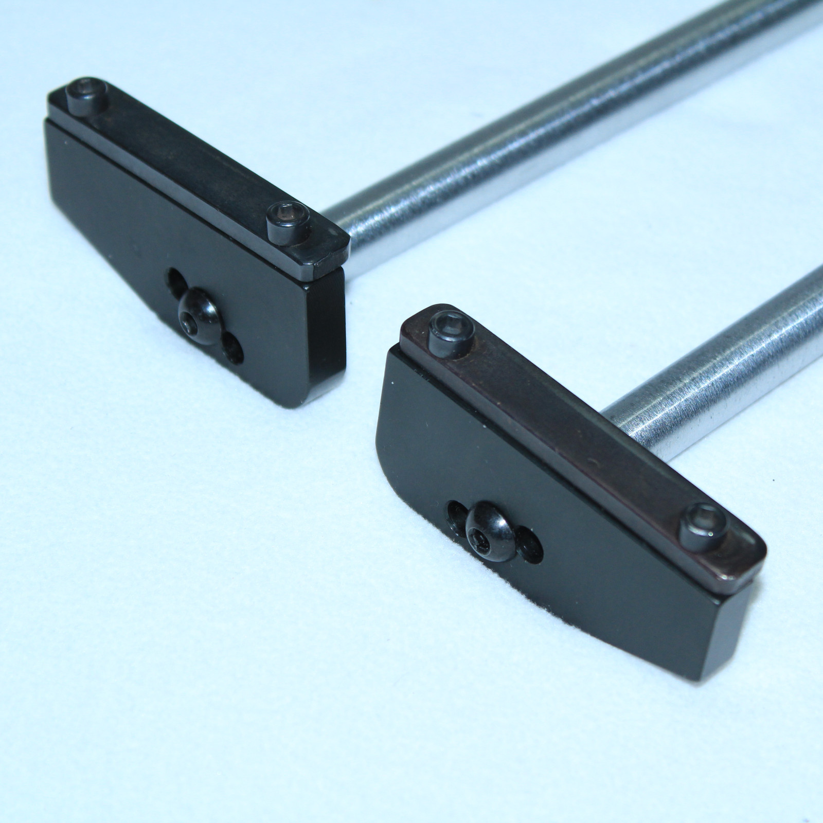 GORGEOUS Ektelon Prince Neos 1000 Tennis Stringer - PAIR OF LONG GLIDE BARS