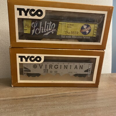 Tyco HO Scale ''Schiltz Beer Car + Virginian Train Cars Lot of 2!