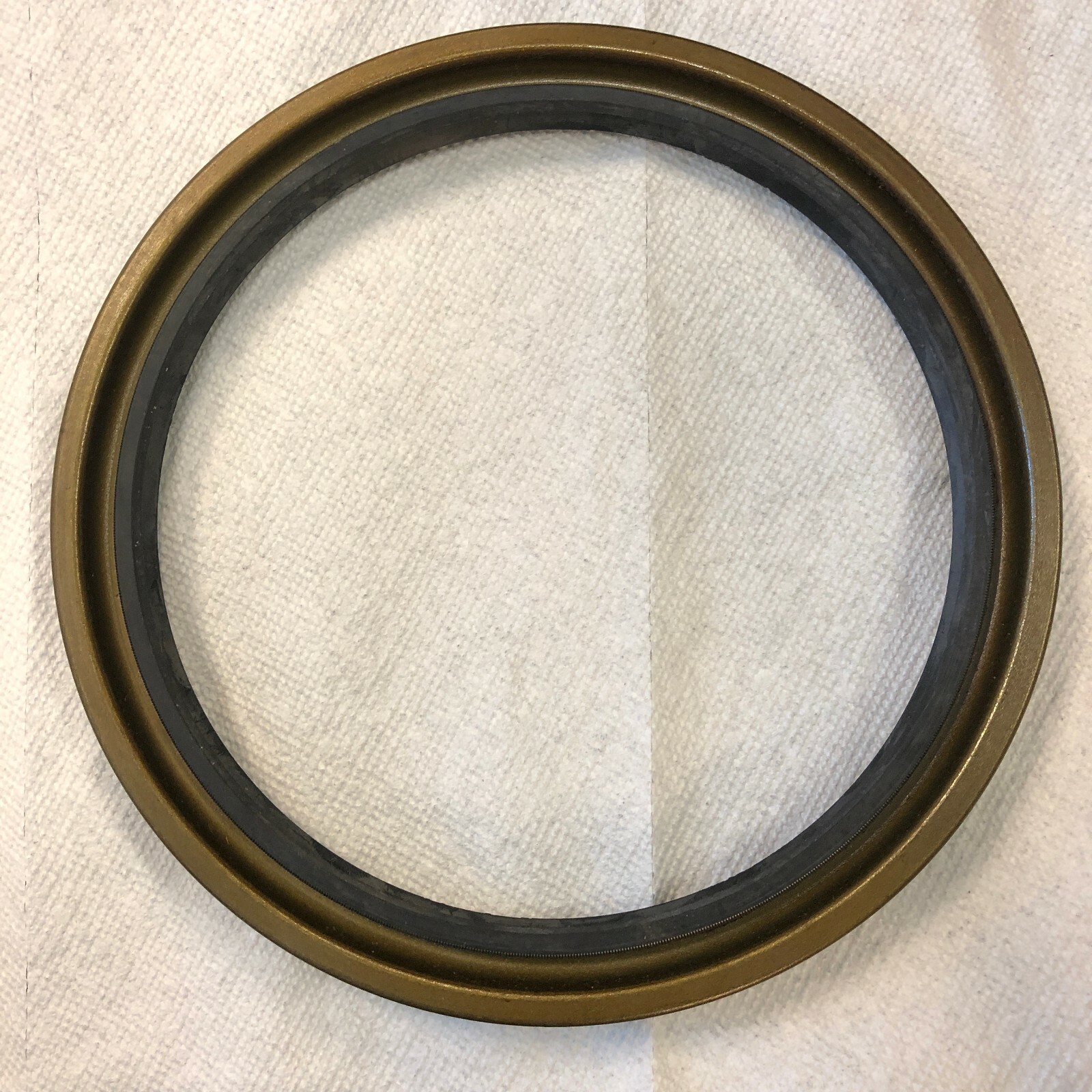 4244691 OIL SEAL FITS HITACHI EX120-2 EX120-3 EX120-5 EX100 4244691 OIL SEAL FITS HITACHI EX120-2 EX120-3 EX120-5 EX100