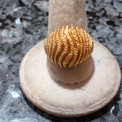 JAMES AVERY 14K YELLOW GOLD 3 D SWIRL DOME RING EXCELLENT CONDITION SIZE 7