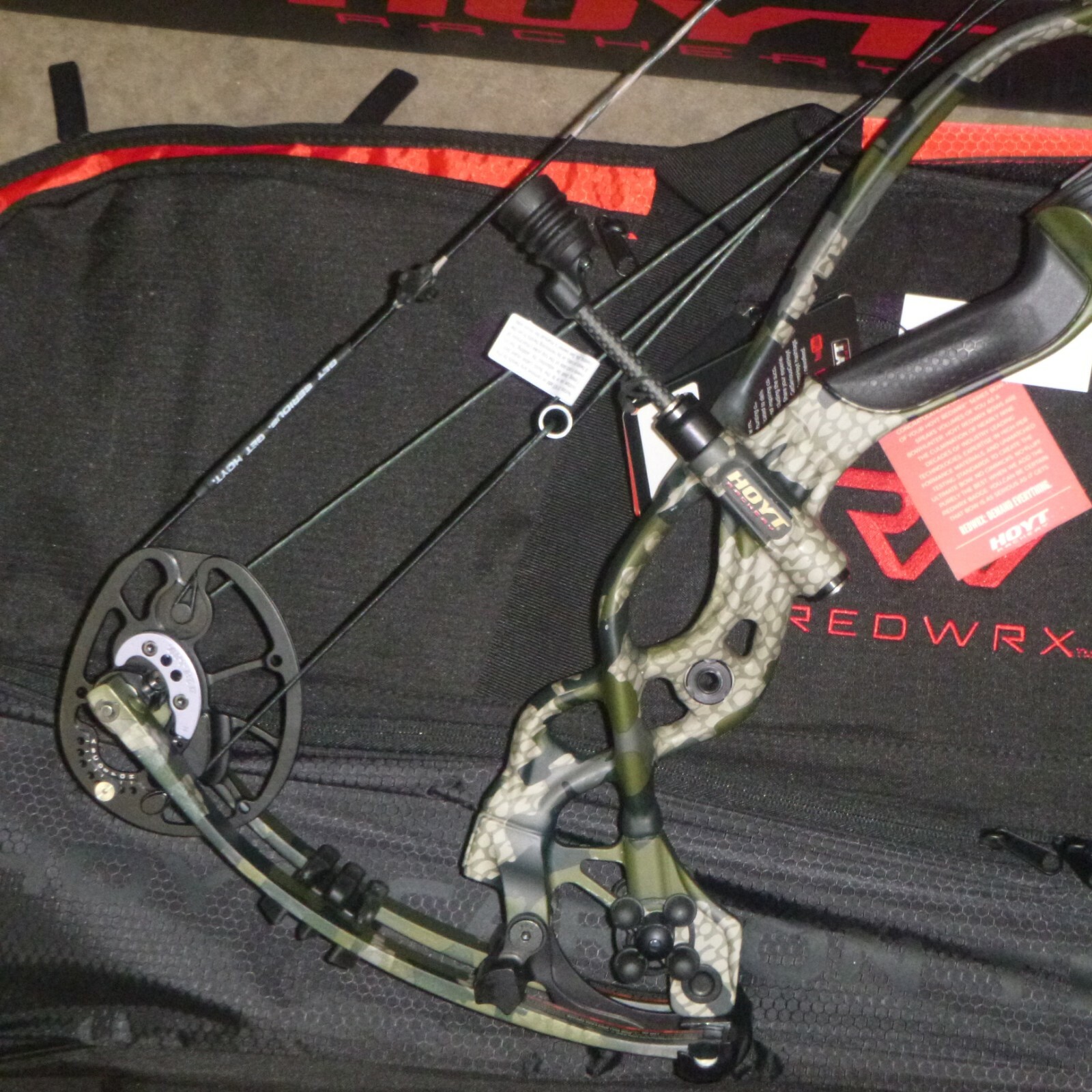 Hoyt RX-1 Left Handed 80% 60 - 70lbs 24.5