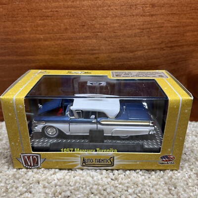 M2 Machines Premium Edition Auto-Thentics 1957 Mercury Turnpike 1:64 Diecast