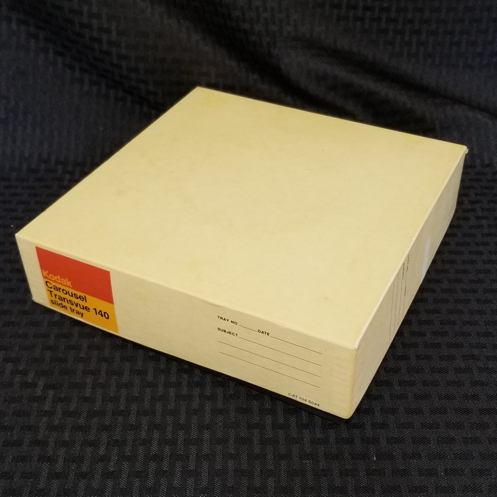 Vintage Kodak carousel transvue 140 slide tray w/ box and paper insert