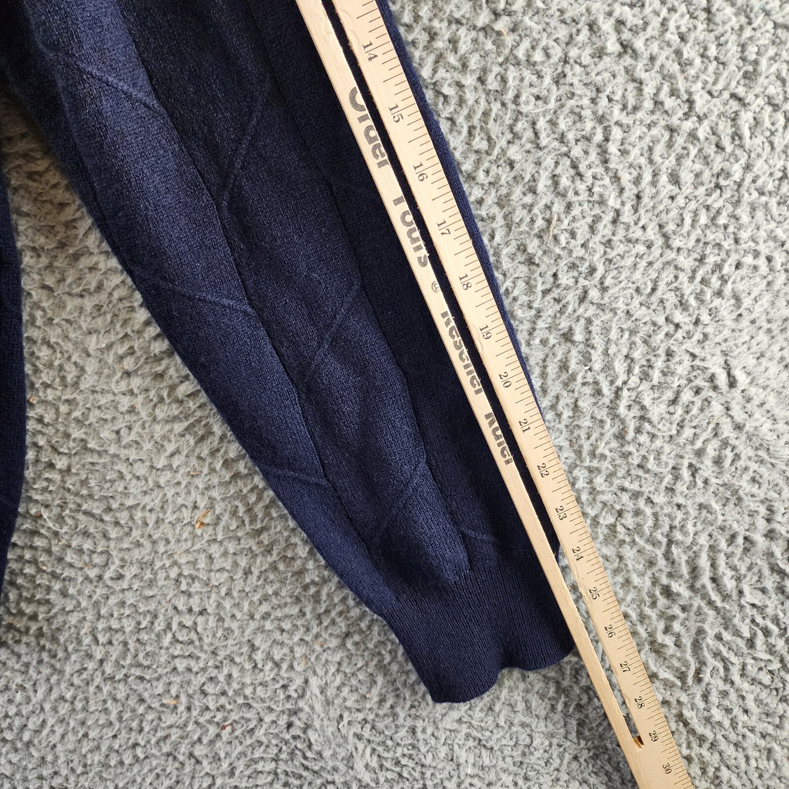 The Men's Store at Bloomingdale's Cashmere Novelty Stitch Sweater Men's L Navy - Picture 9 of 13
