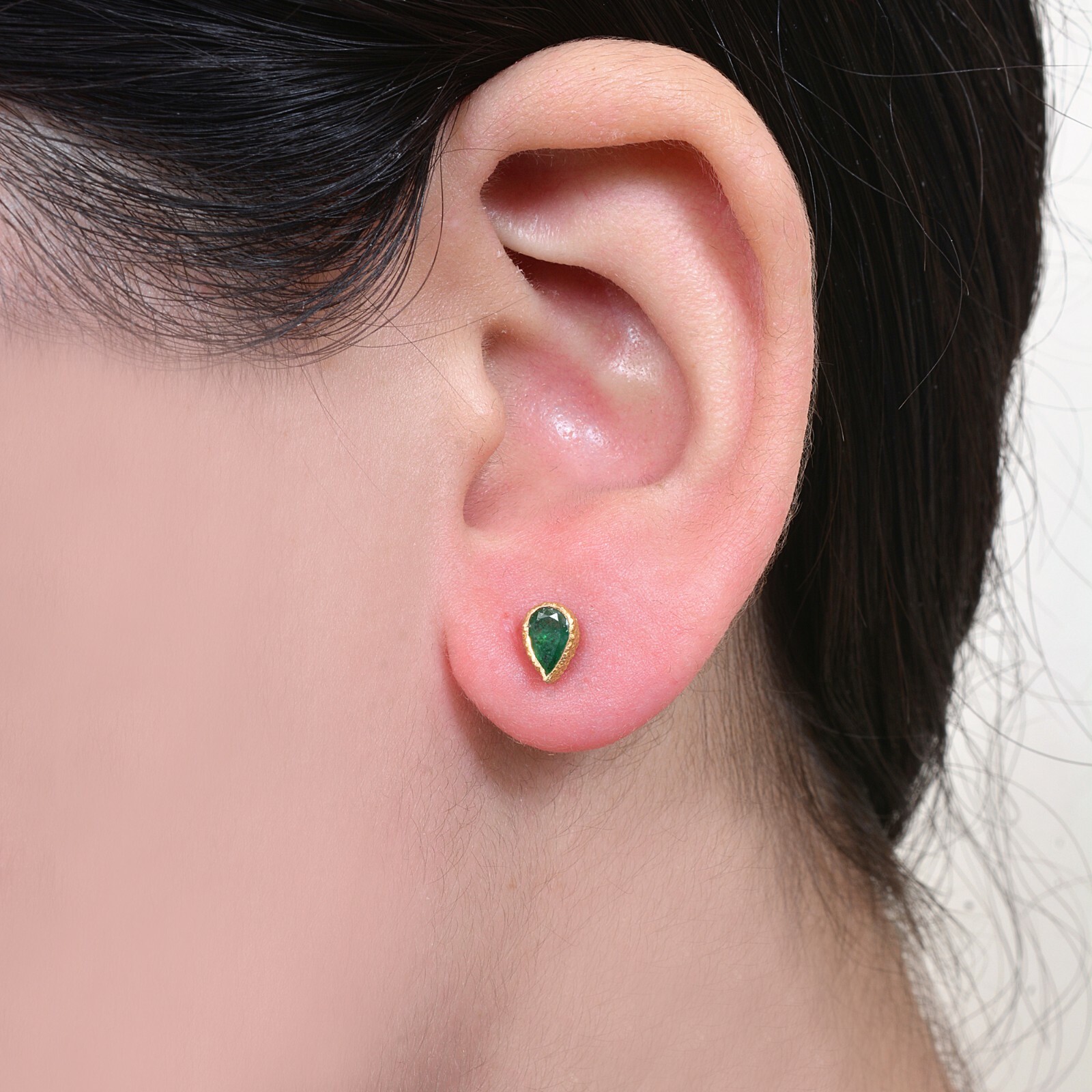 Pre-owned Handmade Stud Fine Birthday Earrings 18k Yellow Gold Natural Emerald Gemstone