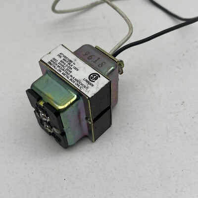 Honeywell AT120C1000 HVAC Transformer PRI: 120V SEC: 24VAC 20VA