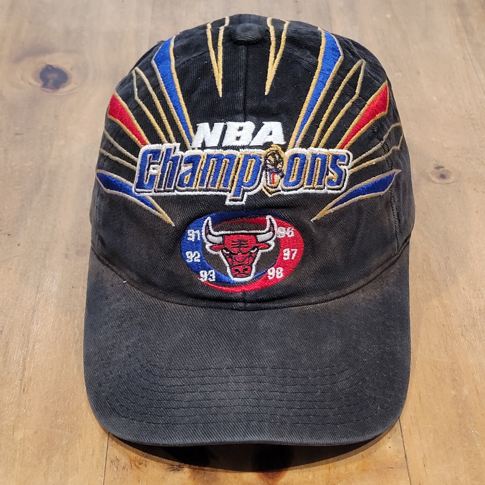 Vintage Chicago Bulls NBA Champions Hat Starter Strap Back Claw Logo 90s 6 Time