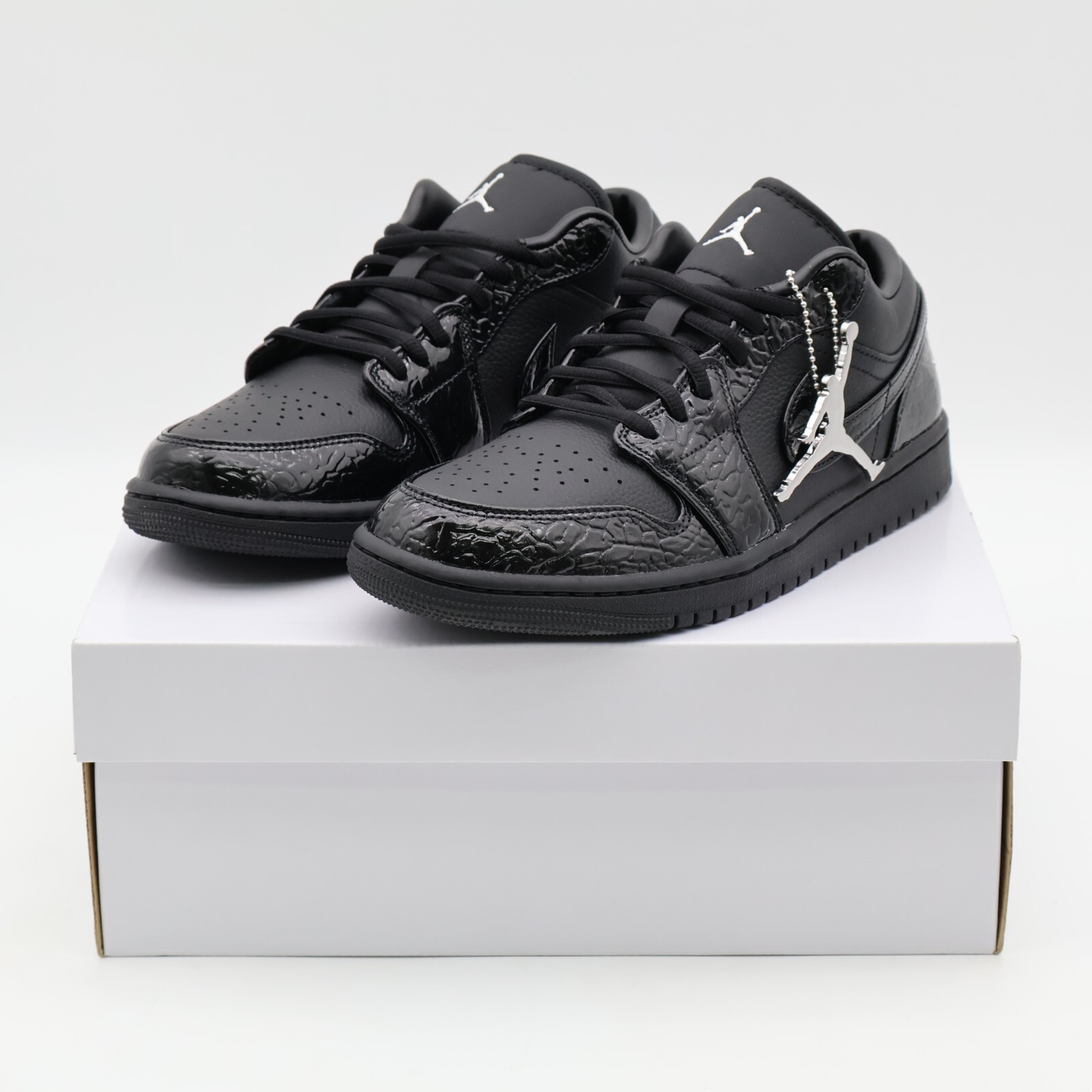 NIKE WMNS Air Jordan 1 Low SE black Croc(HJ7743-010 Nike NIKE WMNS Air Jordan 1 Low SE black Croc(HJ7743-010 Nike
