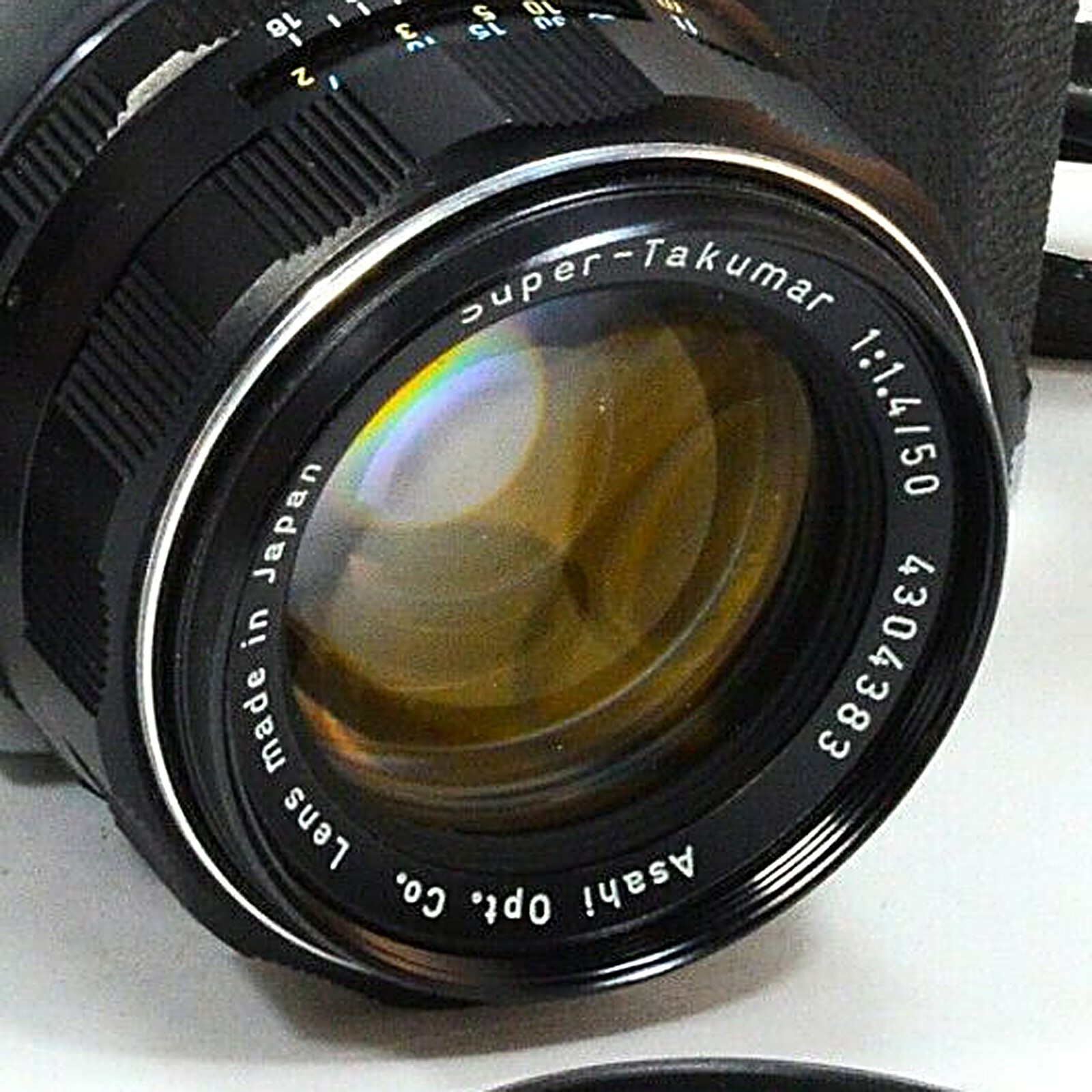 ? MINT ? Pentax Spotmatic SP 35mm camera + Super-Takumar 1:1.4/50mm lens + case