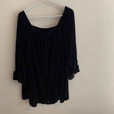 Black velour boutique top size 2xl