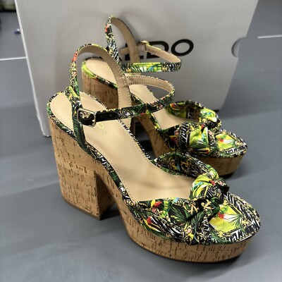 Ulialdan Strappy platform sandal, Bright Multi Color, Size 8.5