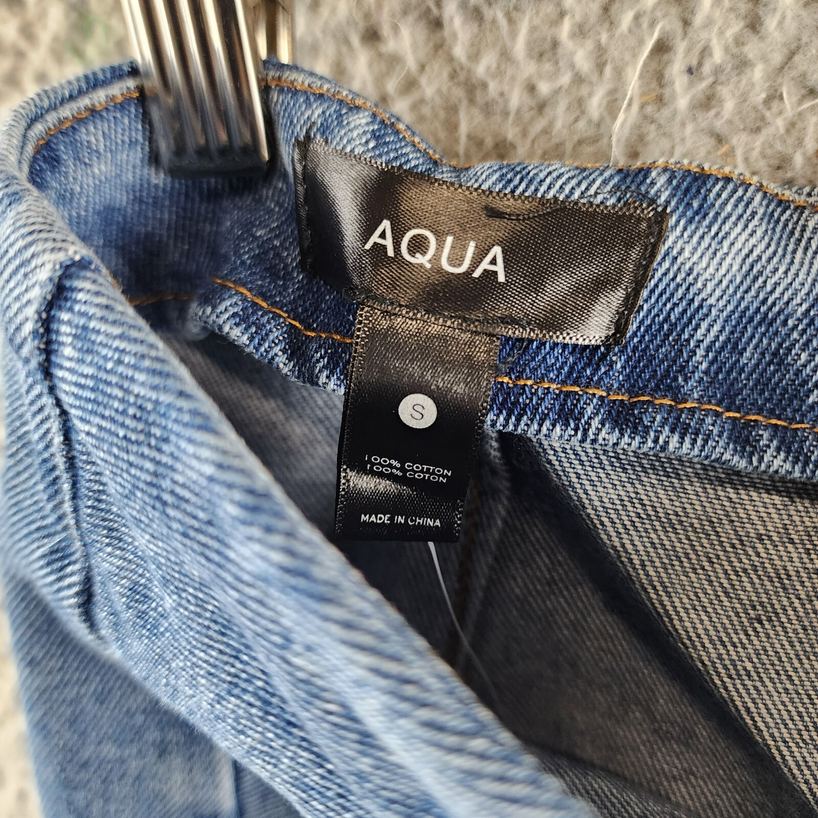 AQUA Asymmetric Ruched Front Mini Skirt Women's S Medium Wash Denim Back Zip - Picture 6 of 12