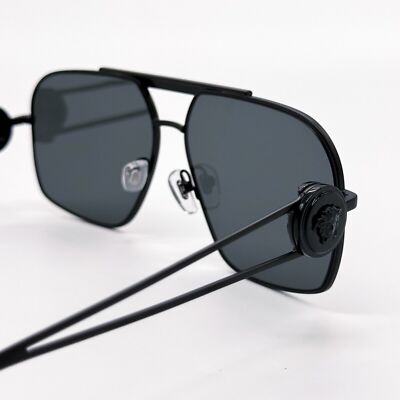 Pre-owned Versace 0ve2269-143387 Matte Black Sunglasses In Gray