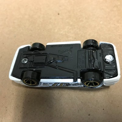 White Mustang Cobra Hot Wheels Loose Diecast Car GQ