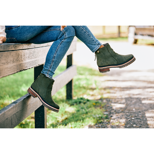 Pre owned Ariat Ladies Leighton Waterproof Olive Green Boots