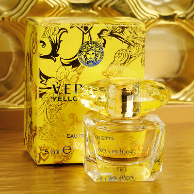 香水(女性用) VERSACE YELLOWDIAMOND 50ml EaudeToilette 香水(女性用) VERSACE YELLOWDIAMOND 50ml EaudeToilette Amazon