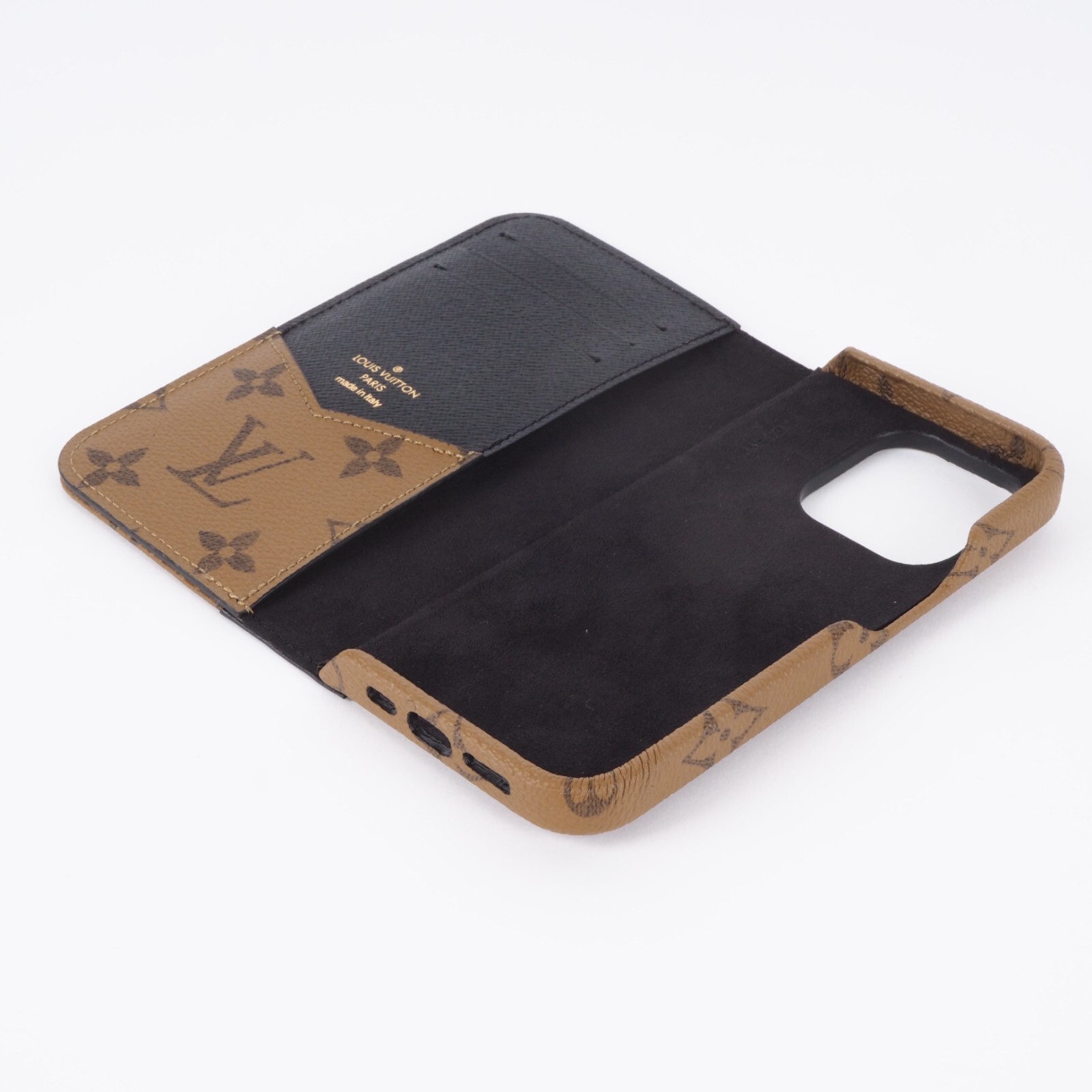 LOUIS VUITTON M82892 Mng. Reverse Folio iPhone 15 Pro Cover